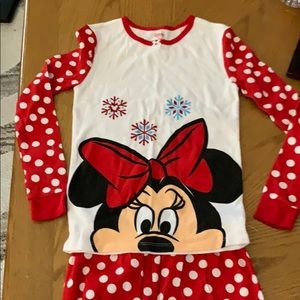 Girls Minnie Mouse pajamas.